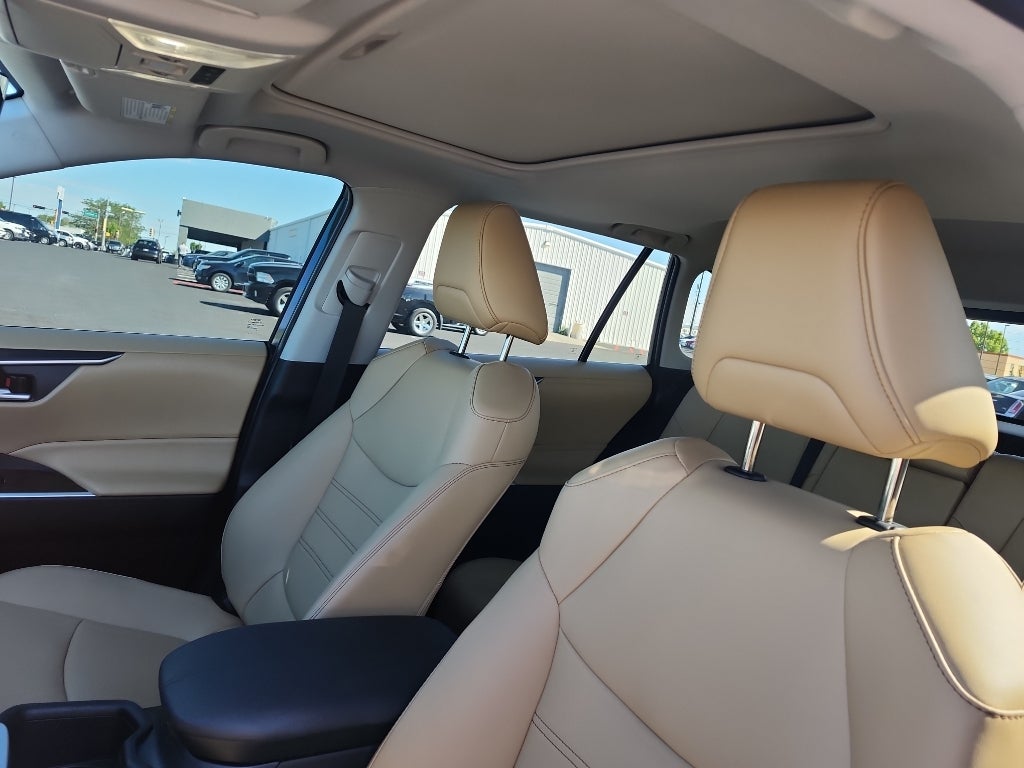 2025 Toyota RAV4 XLE Premium