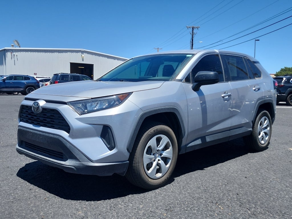 2022 Toyota RAV4 LE
