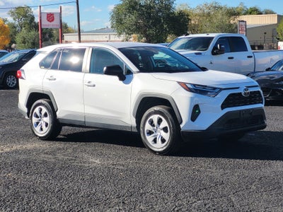 2025 Toyota RAV4 LE