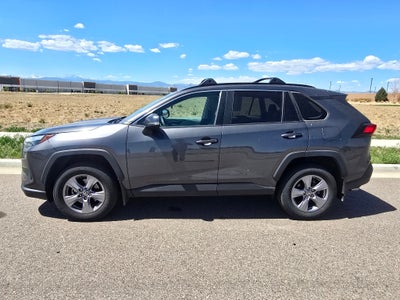 2024 Toyota RAV4 XLE