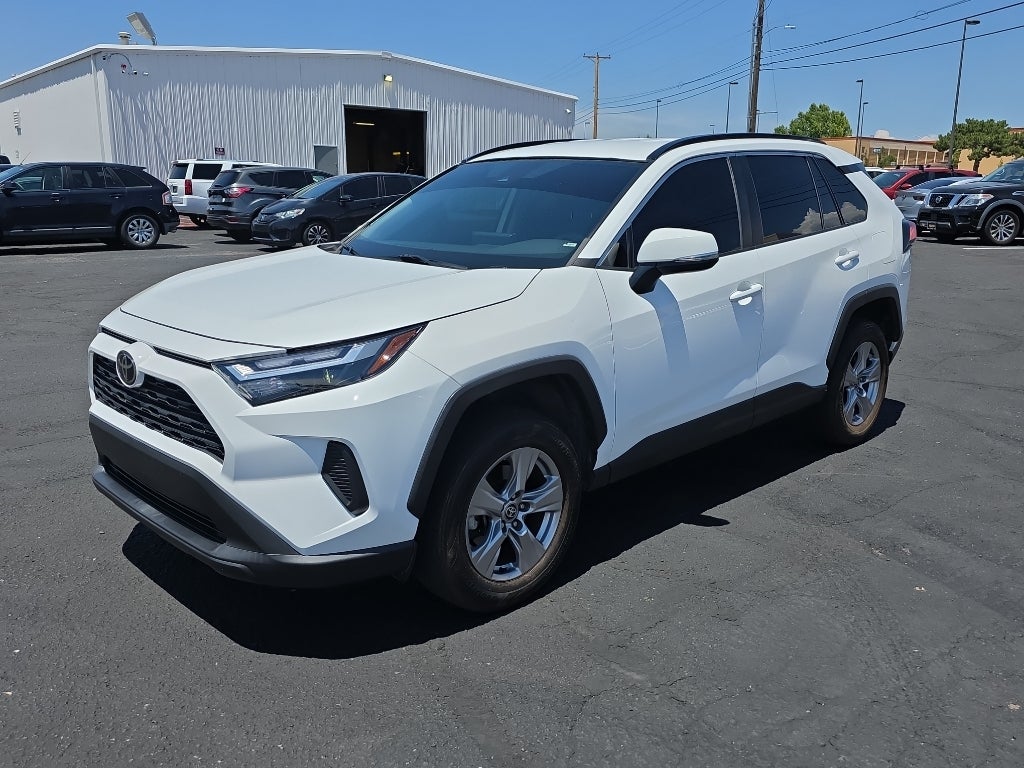 2023 Toyota RAV4 XLE