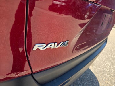 2019 Toyota RAV4 Hybrid XLE
