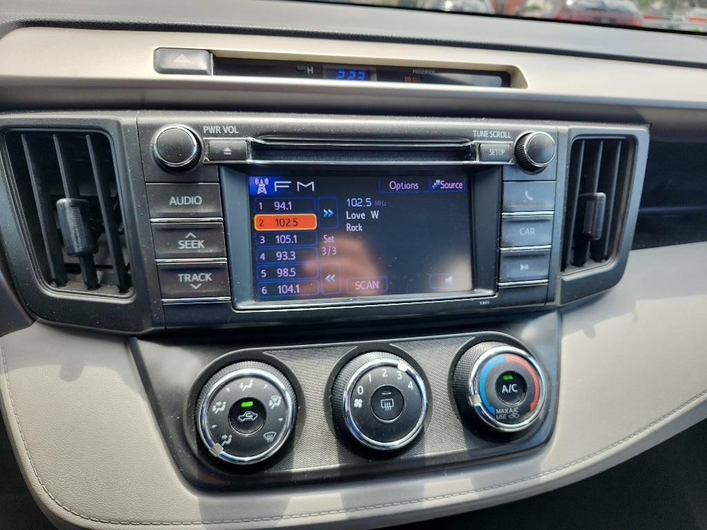 2013 Toyota RAV4 LE