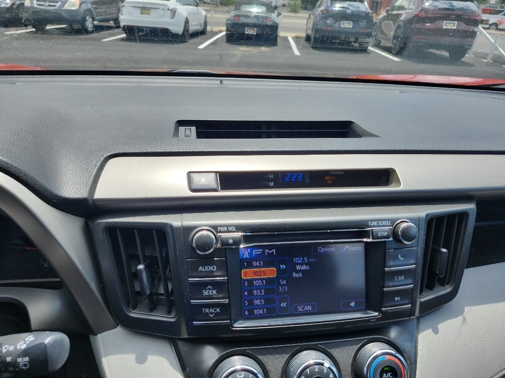 2013 Toyota RAV4 LE