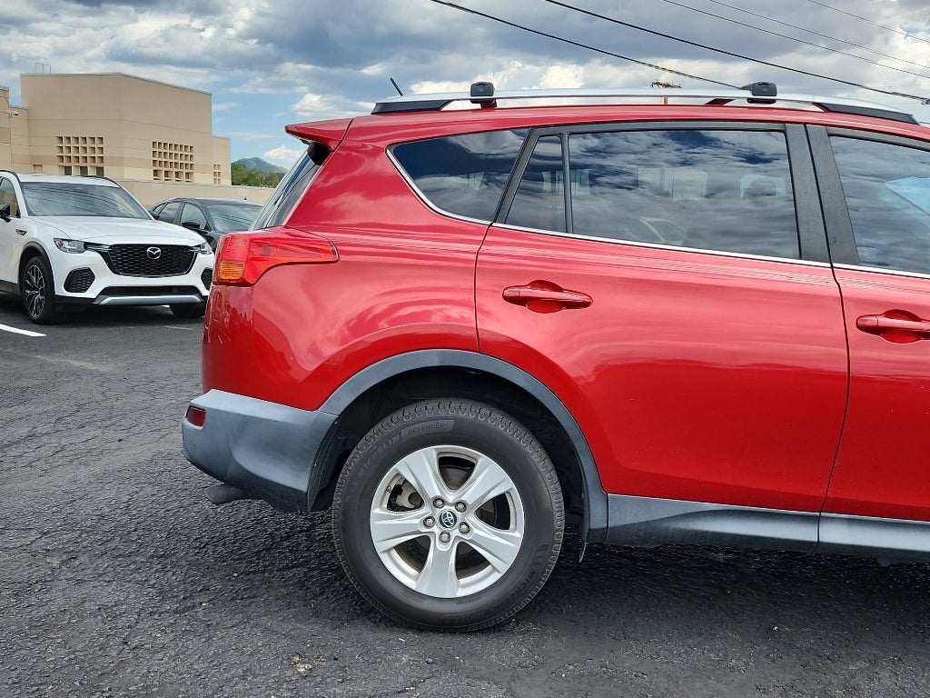2013 Toyota RAV4 LE