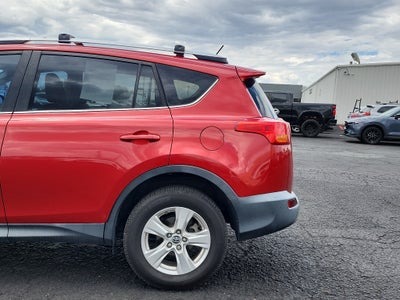 2013 Toyota RAV4 LE