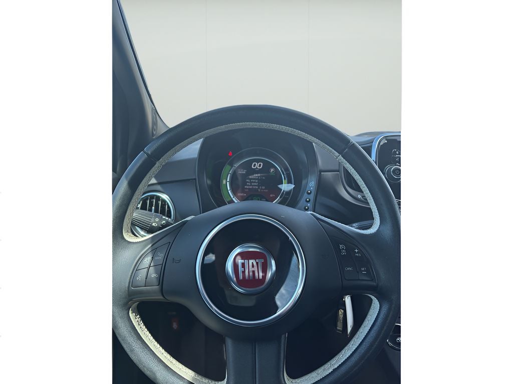 2017 FIAT 500e Battery Electric