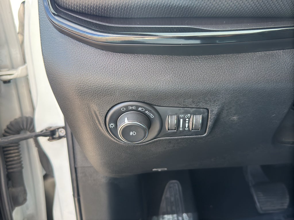 2023 Jeep Compass Altitude