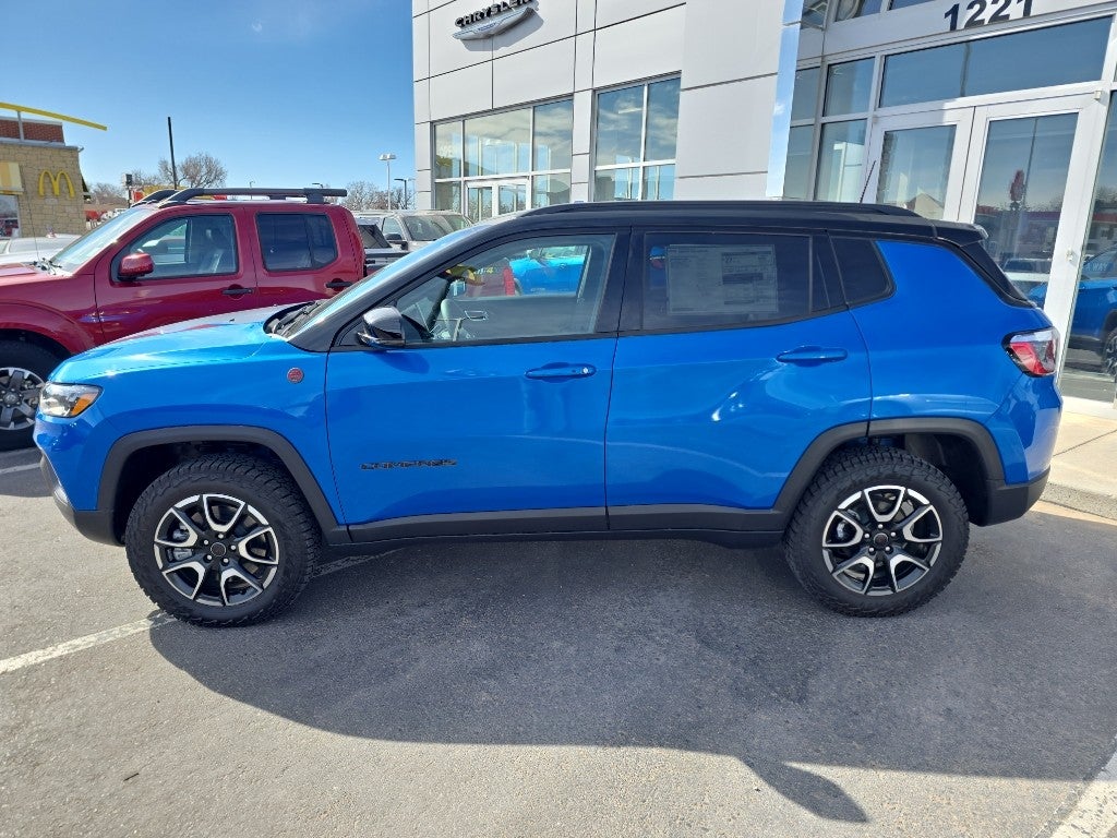 2025 Jeep Compass Trailhawk