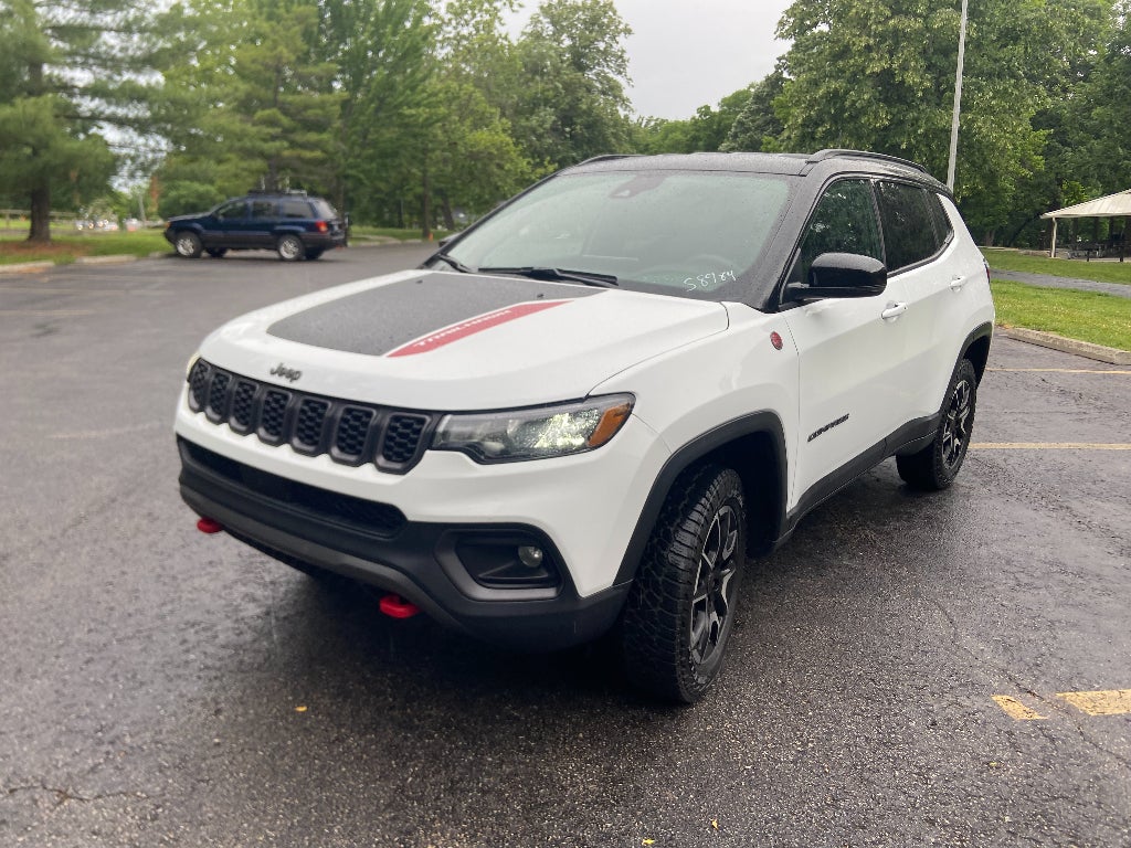 2025 Jeep Compass Trailhawk