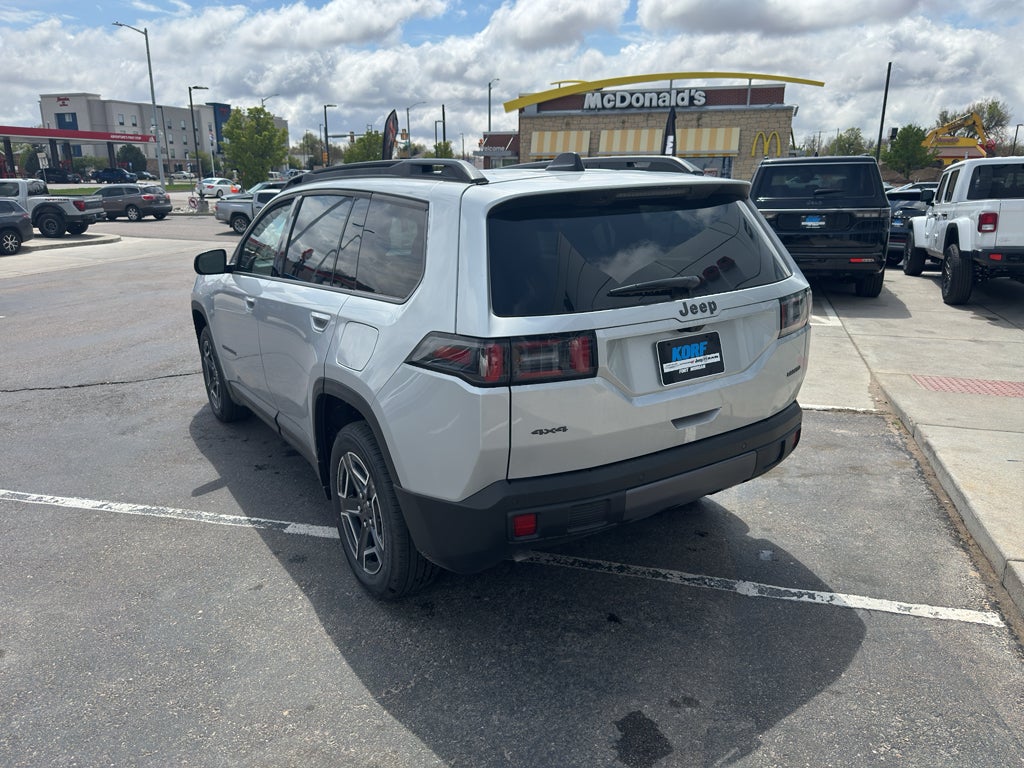 2026 Jeep Cherokee Laredo