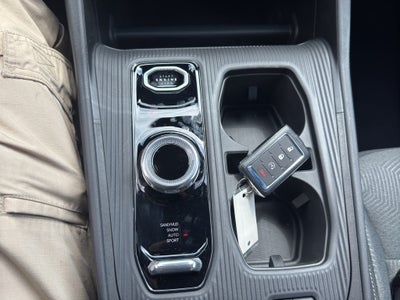 2026 Jeep Cherokee Laredo