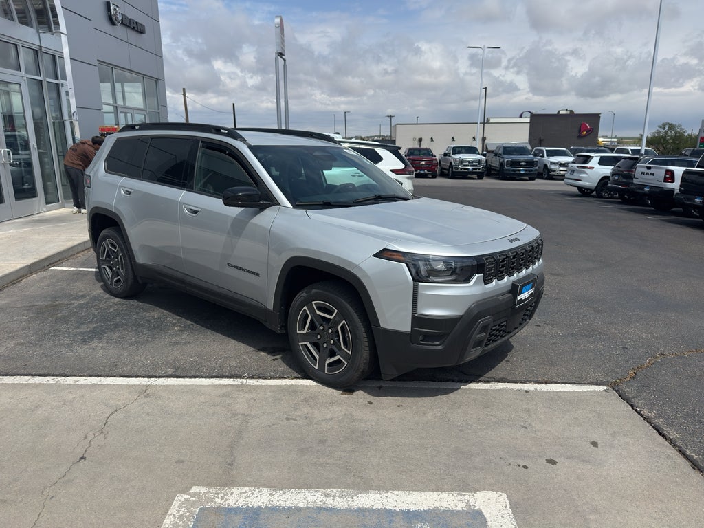2026 Jeep Cherokee Laredo