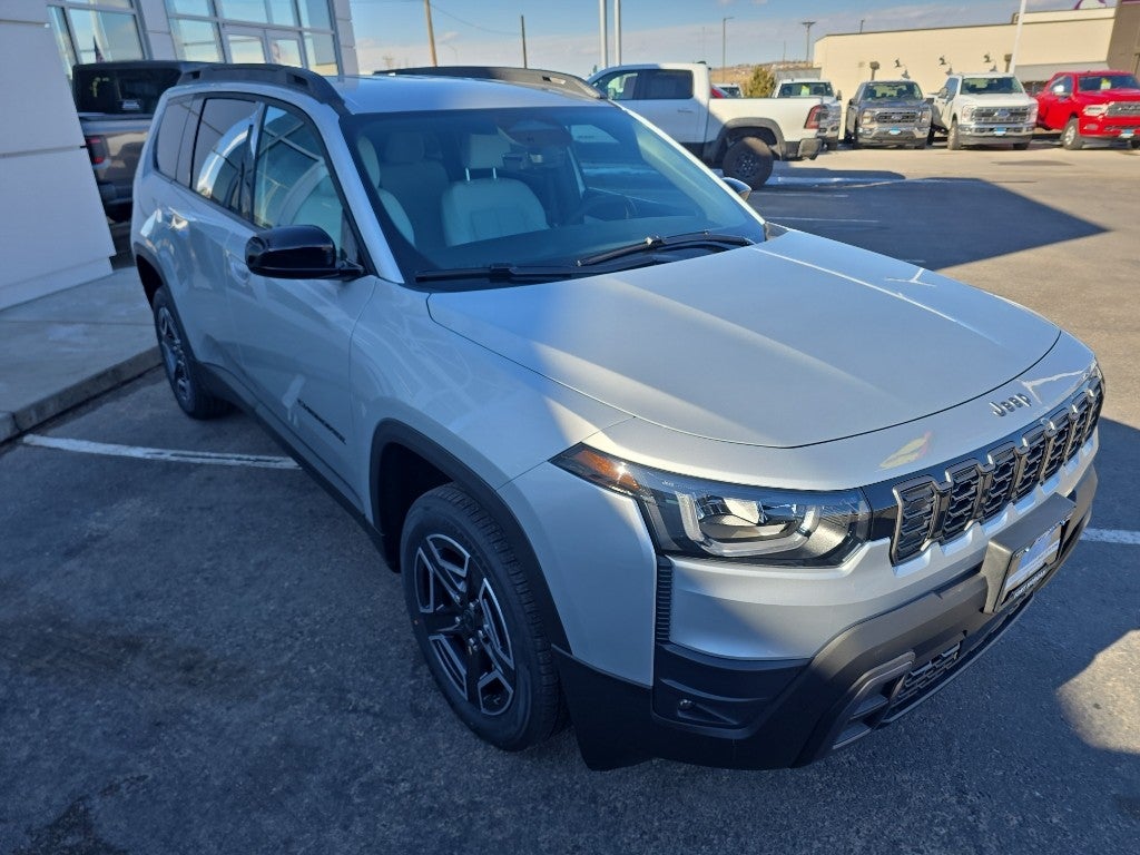 2026 Jeep Cherokee Laredo