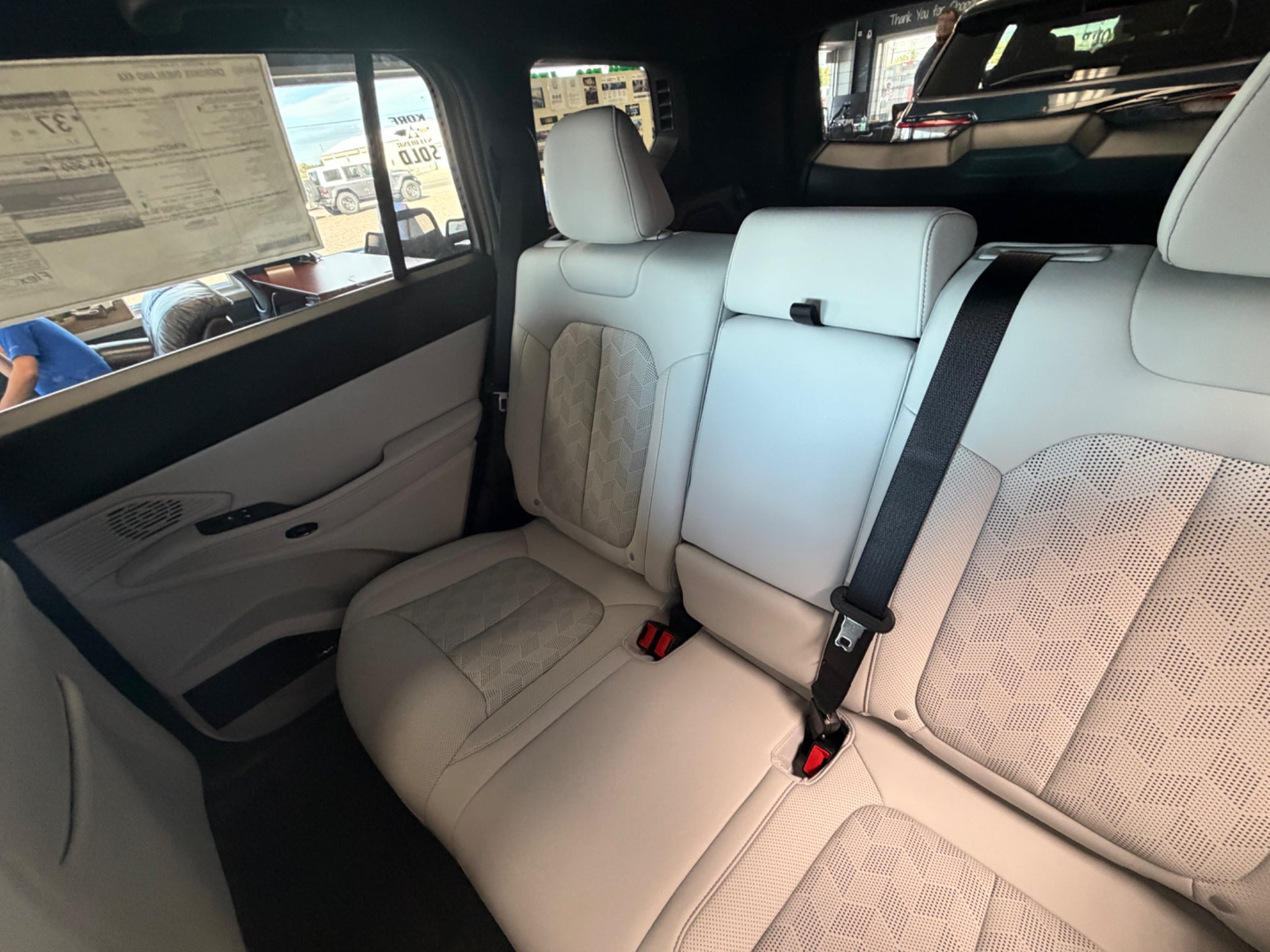 2026 Jeep Cherokee Overland
