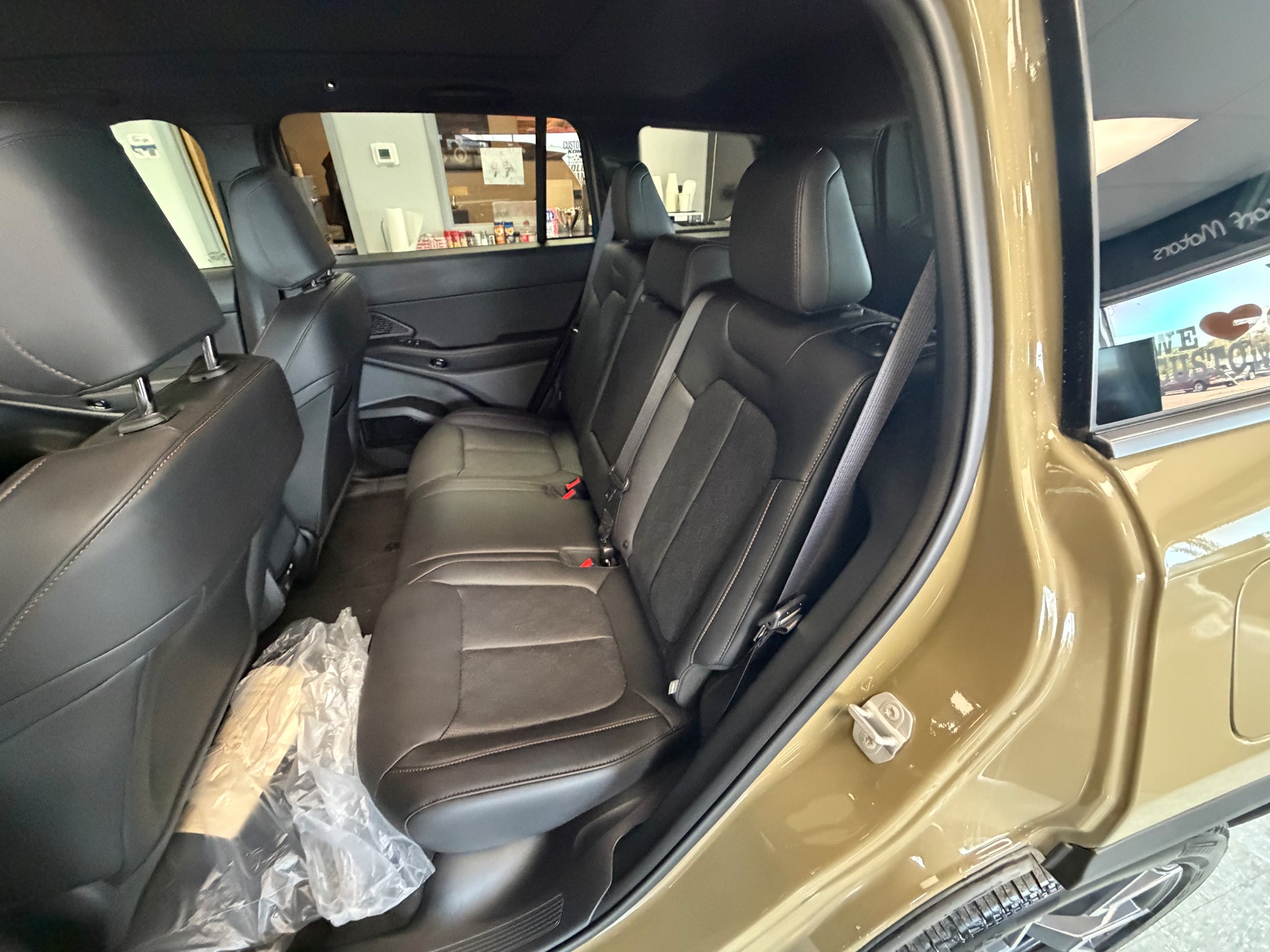 2026 Jeep Cherokee Overland