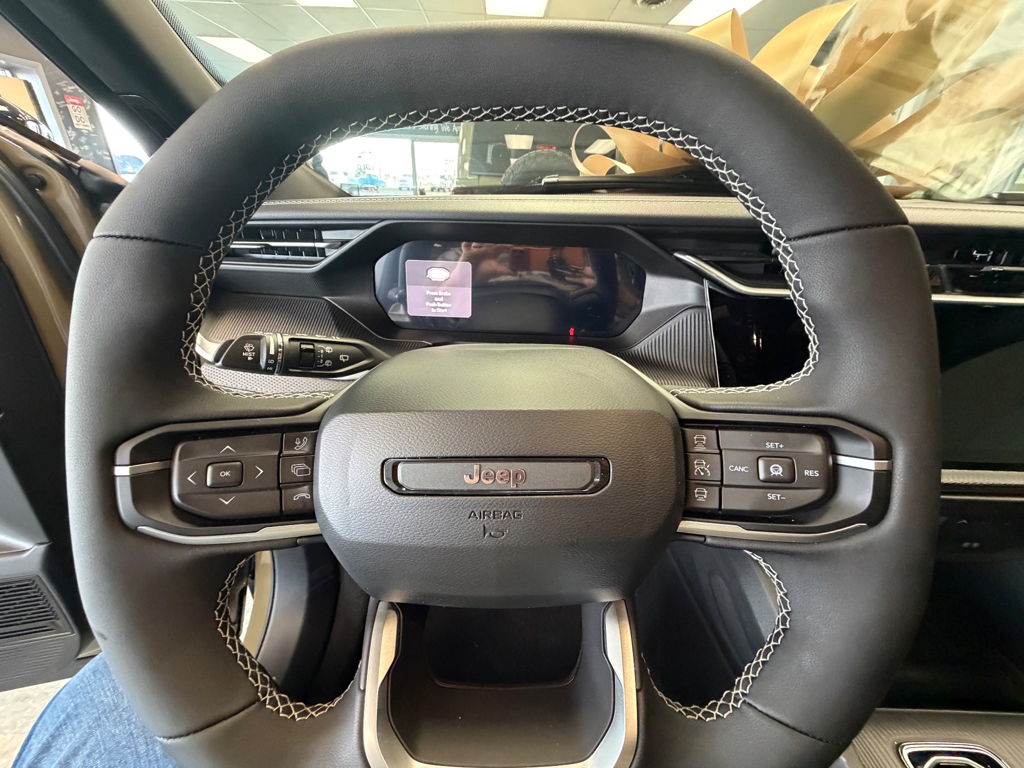 2026 Jeep Cherokee Overland