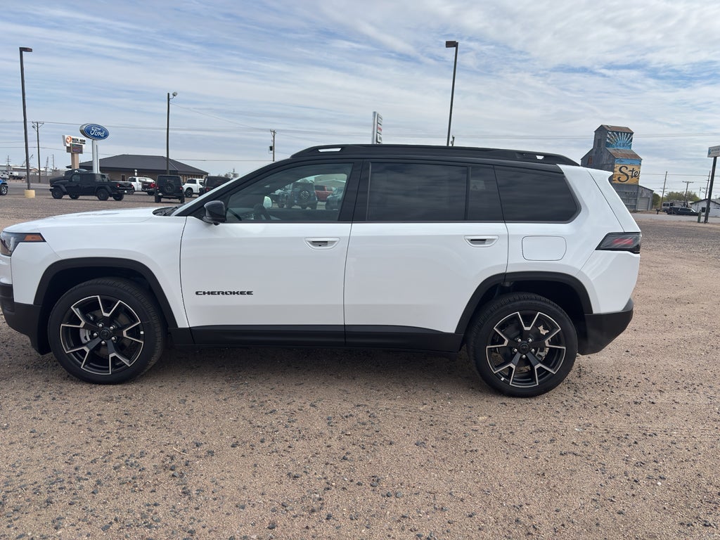 2026 Jeep Cherokee Overland