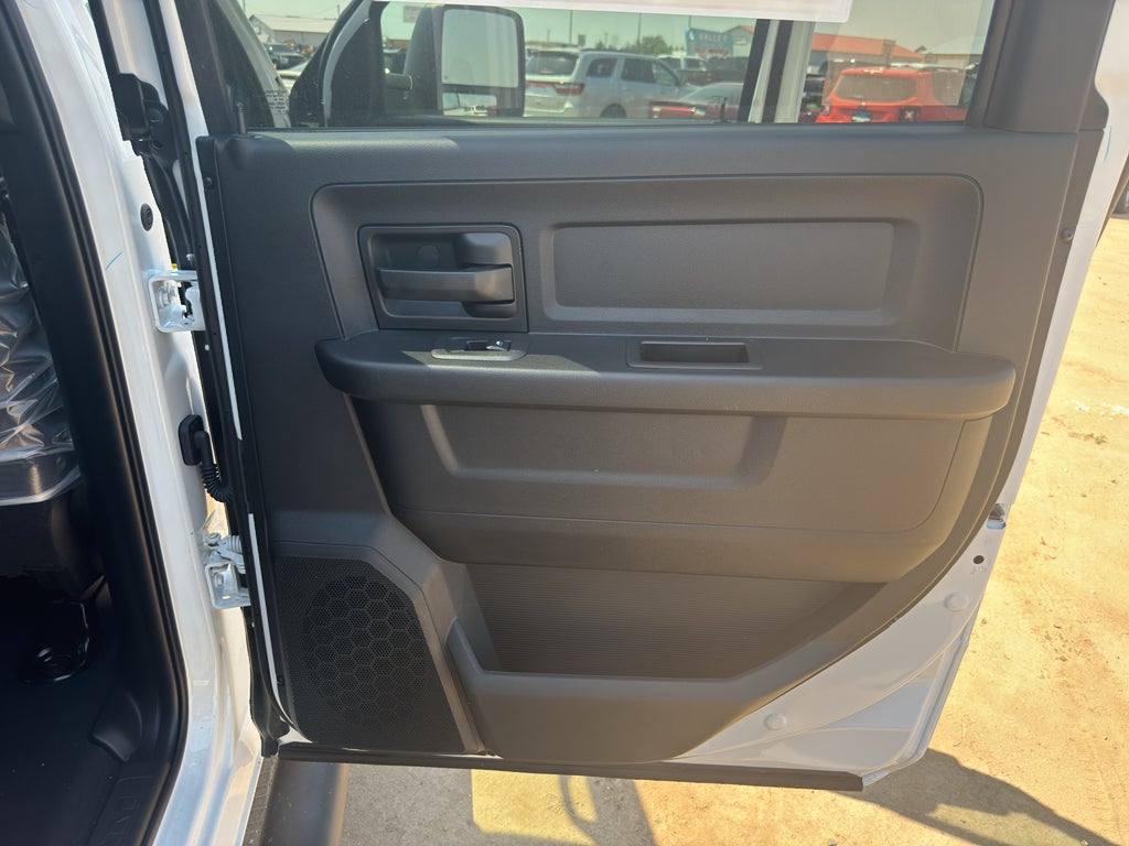 2026 RAM 2500 Black Express