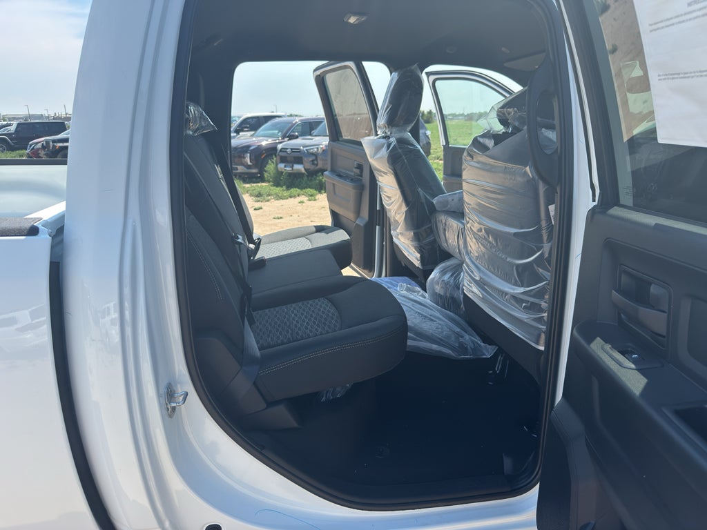2026 RAM 2500 Black Express