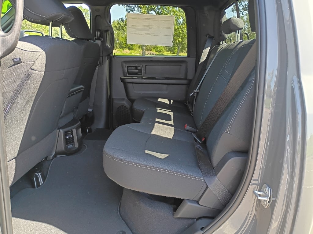 2026 RAM 2500 Black Express