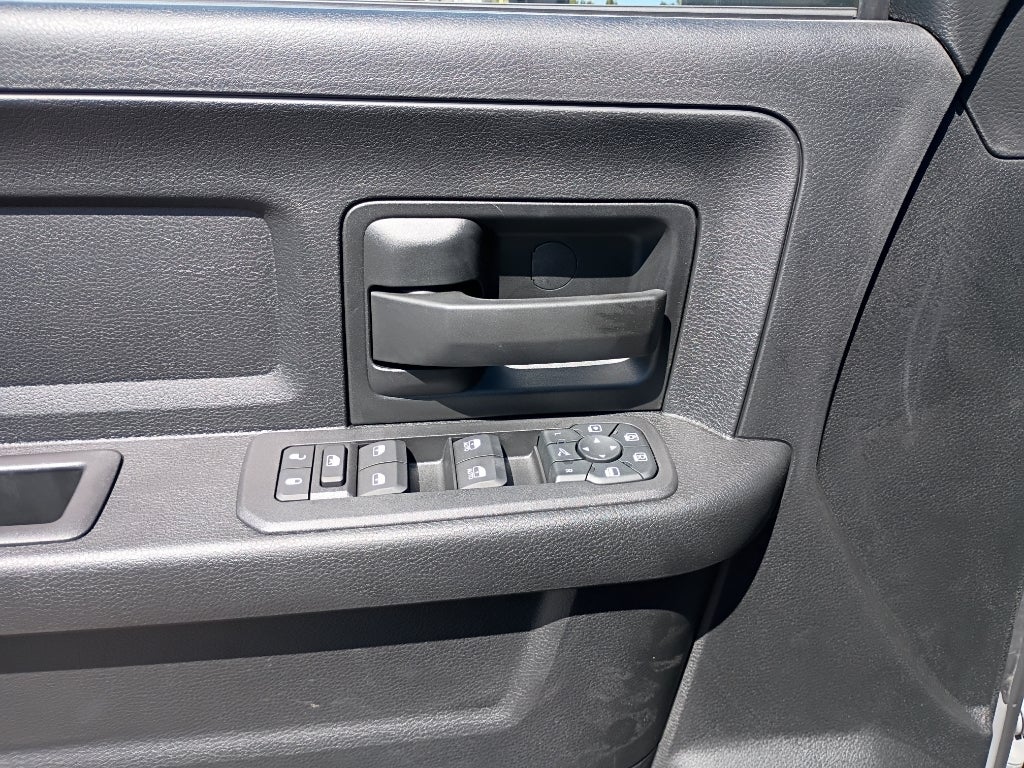 2026 RAM 2500 Black Express