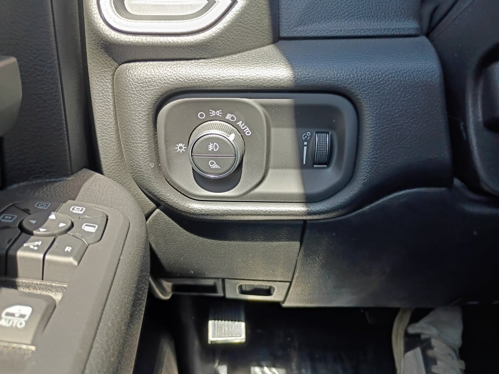 2026 RAM 2500 Black Express