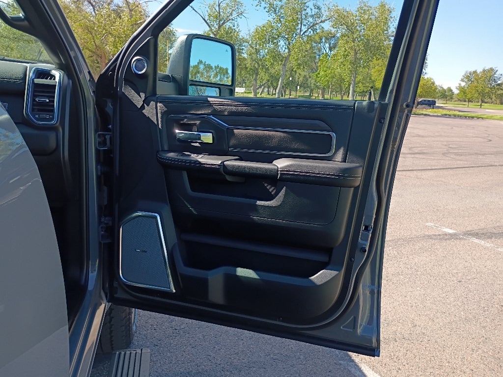 2027 RAM 2500 Laramie