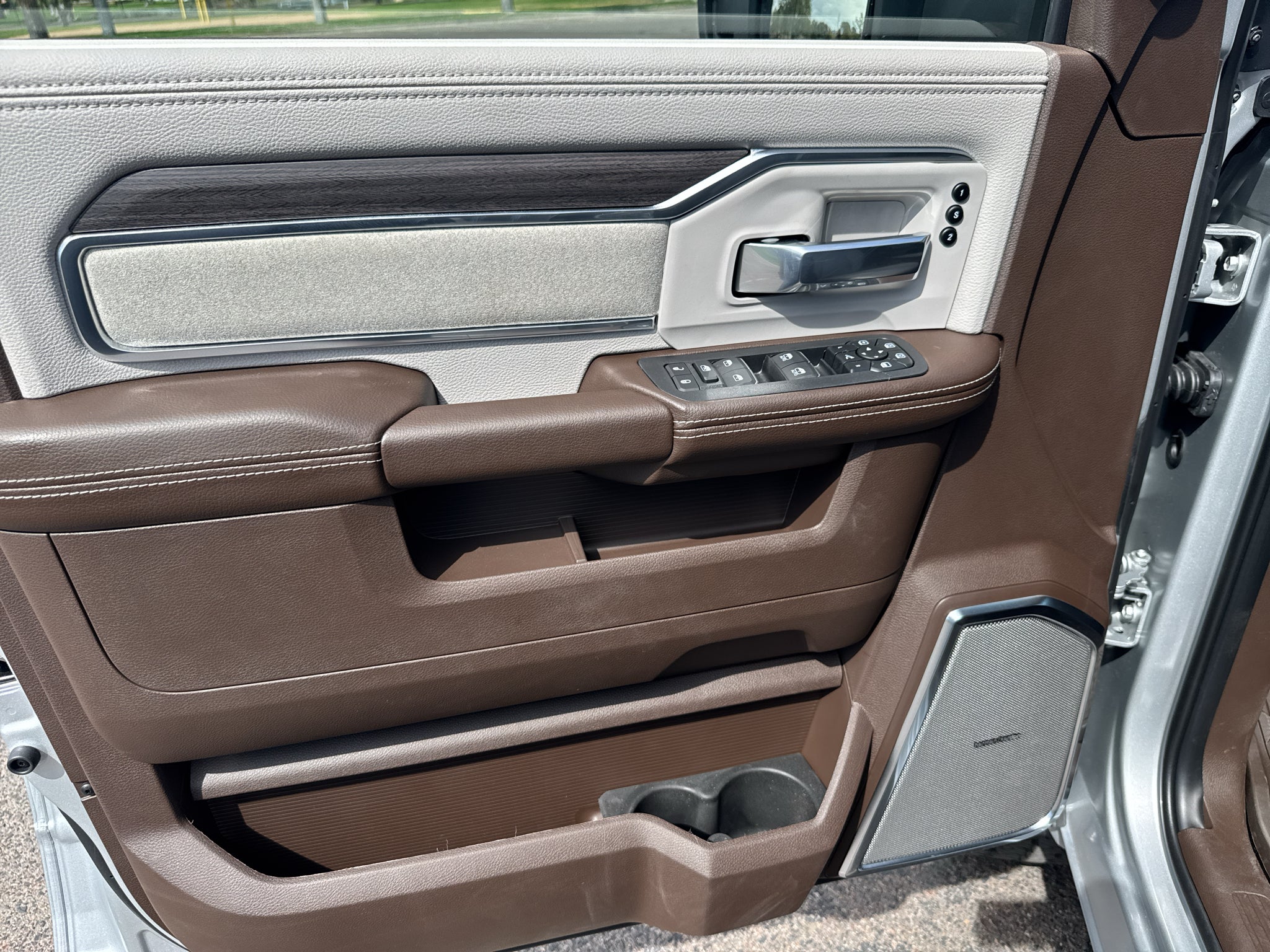 2027 RAM 2500 Laramie
