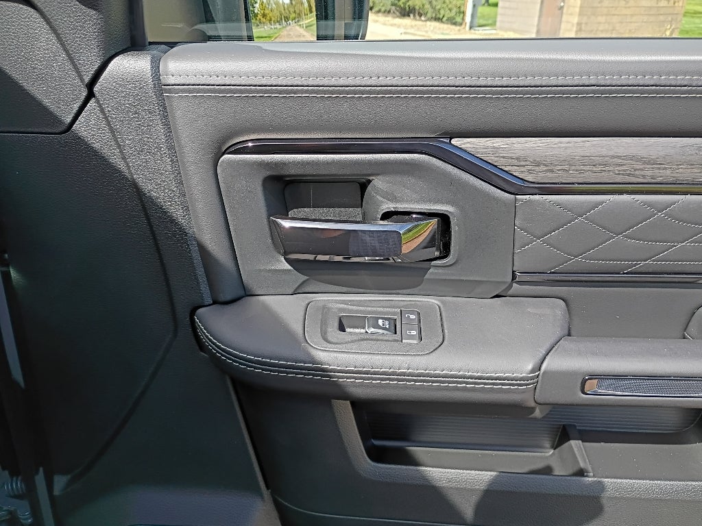 2027 RAM 2500 Limited