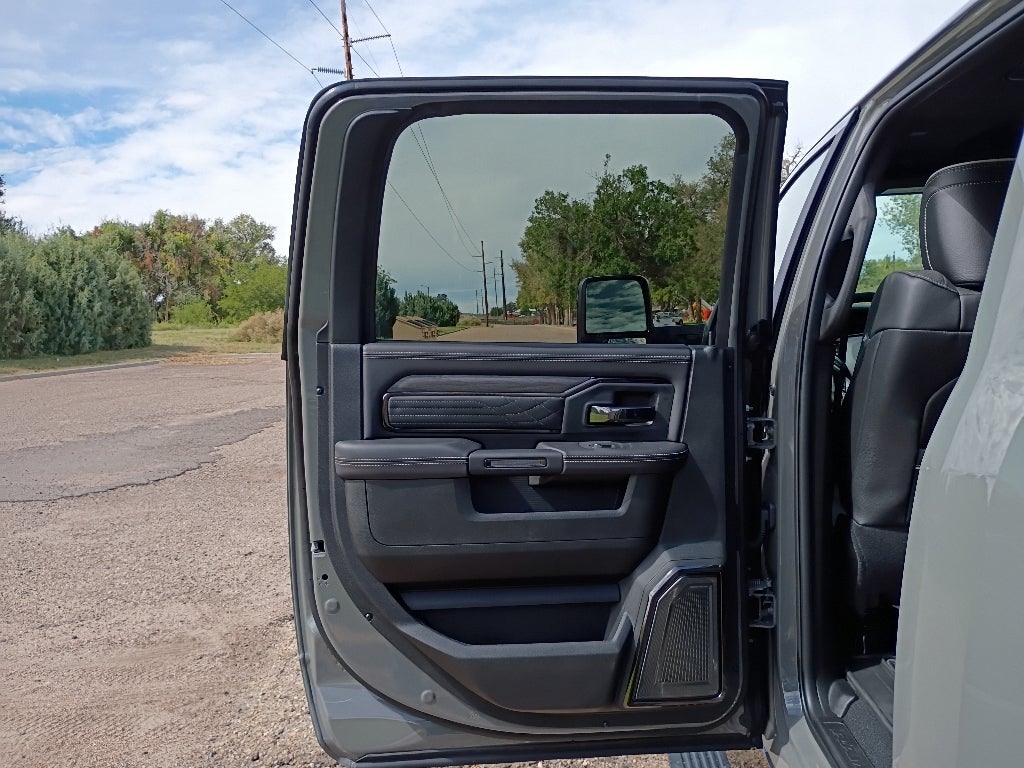 2027 RAM 2500 Limited