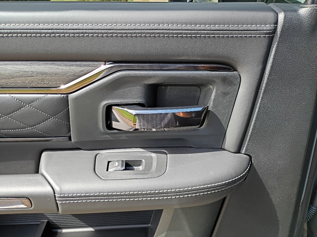 2027 RAM 2500 Limited