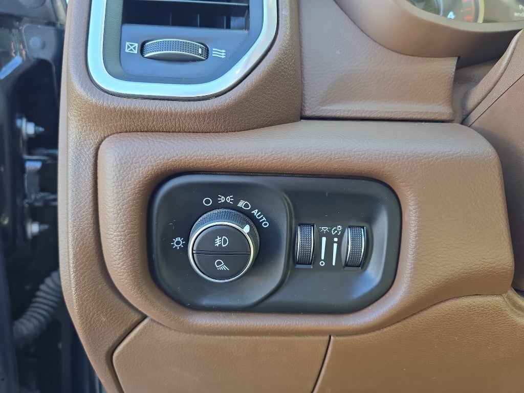 2020 RAM 3500 Laramie