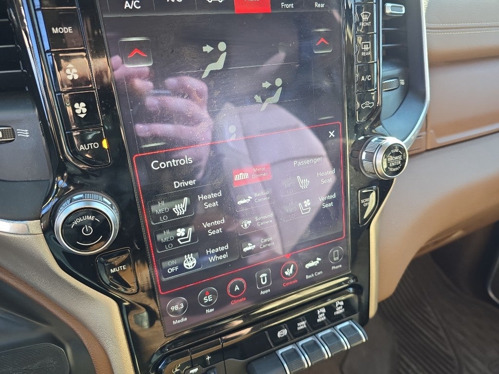 2020 RAM 3500 Laramie