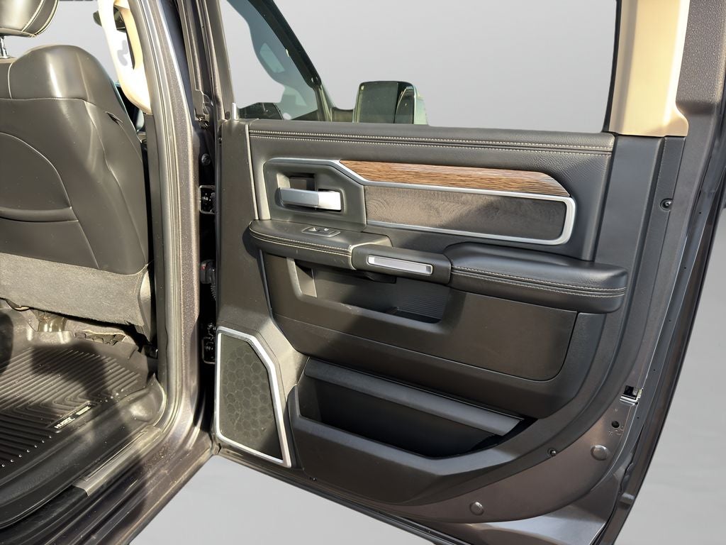 2019 RAM 2500 Laramie