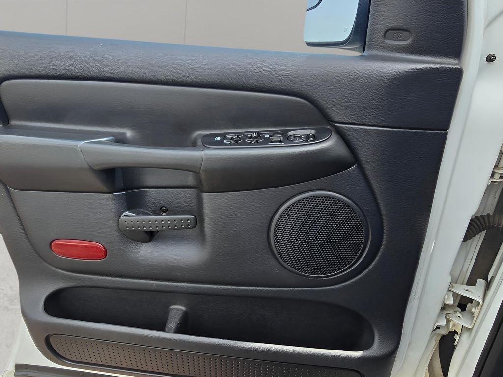 2004 Dodge Ram 2500 SLT
