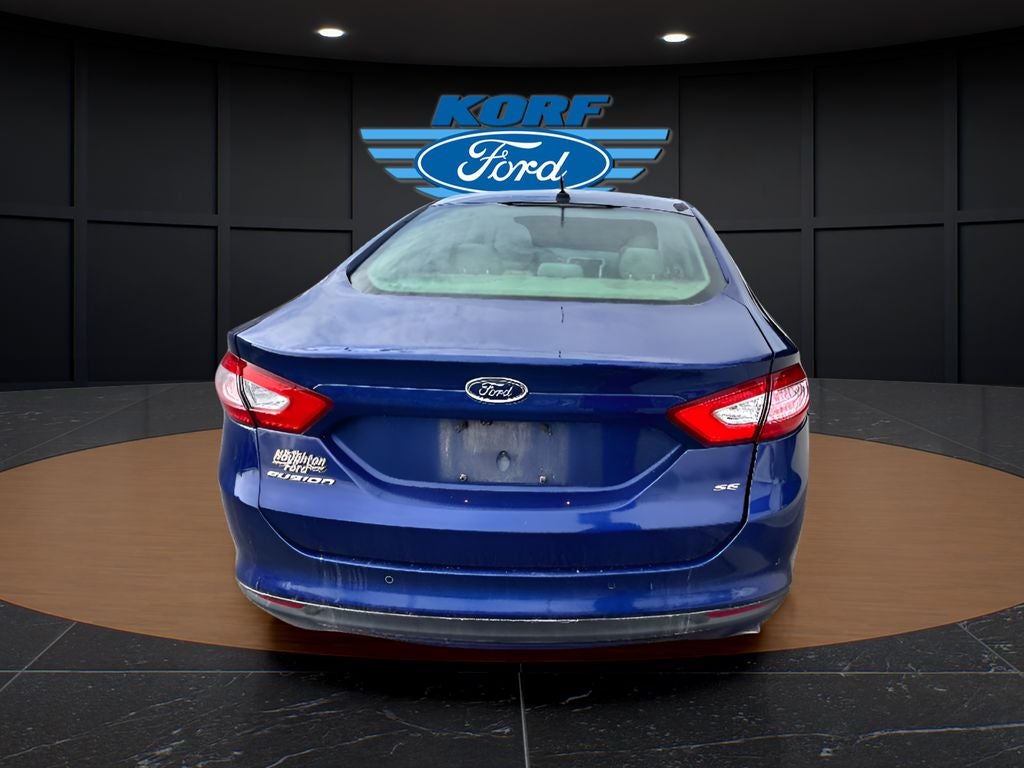 2016 Ford Fusion SE