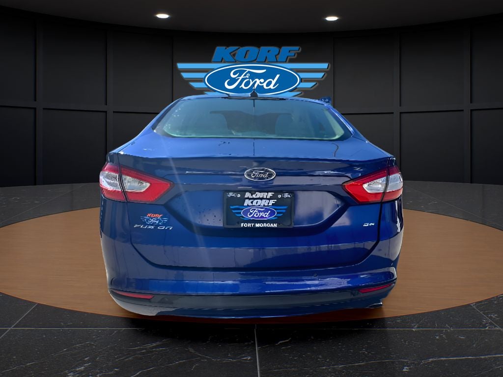 2016 Ford Fusion SE