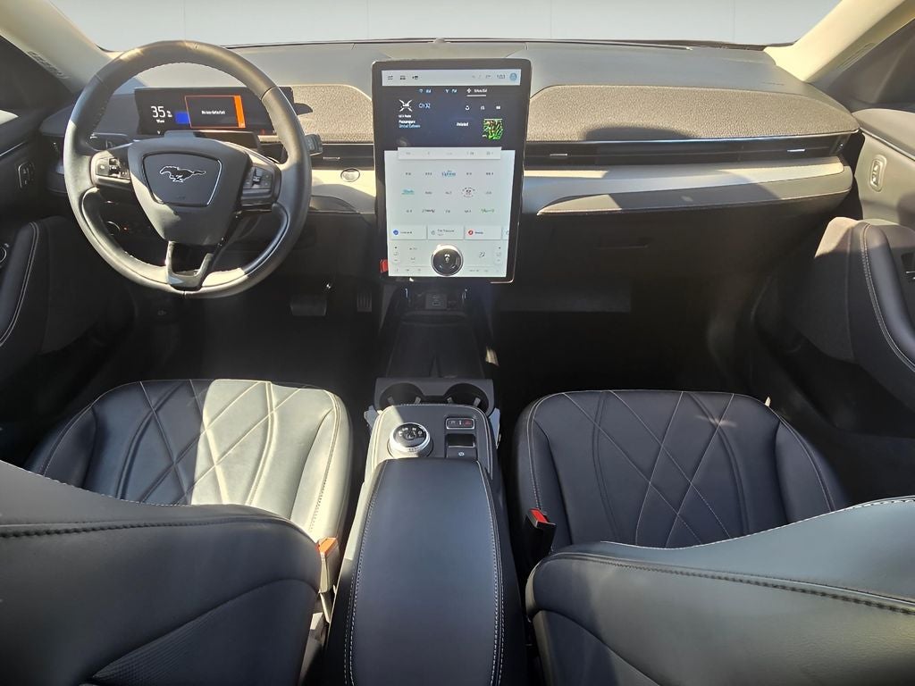 2023 Ford Mustang Mach-E California Route 1