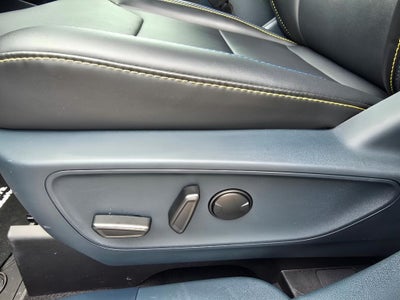 2025 Ford Maverick Lobo Standard