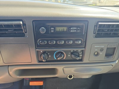 2001 Ford Super Duty F-250 XL
