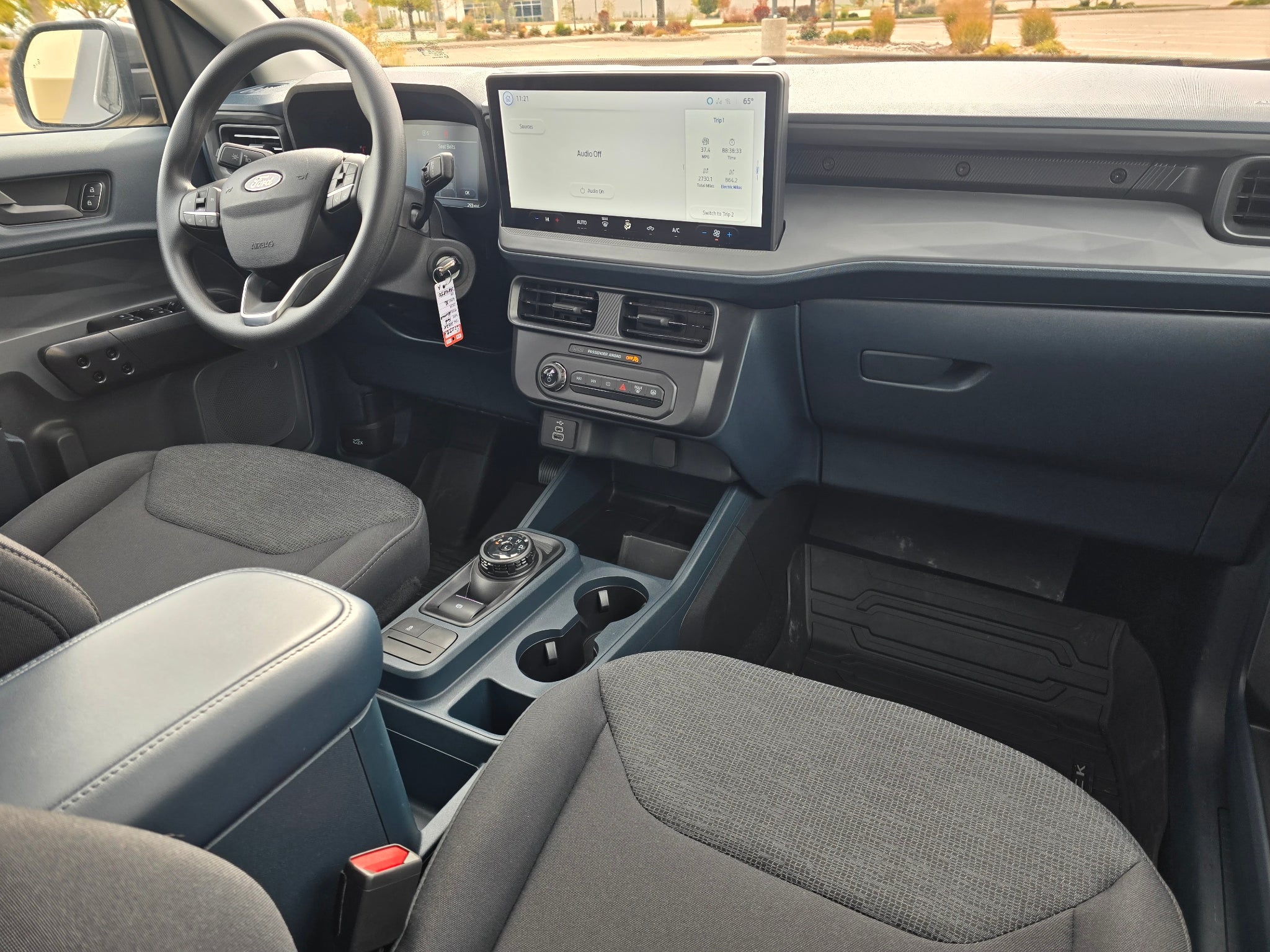 2025 Ford Maverick XL