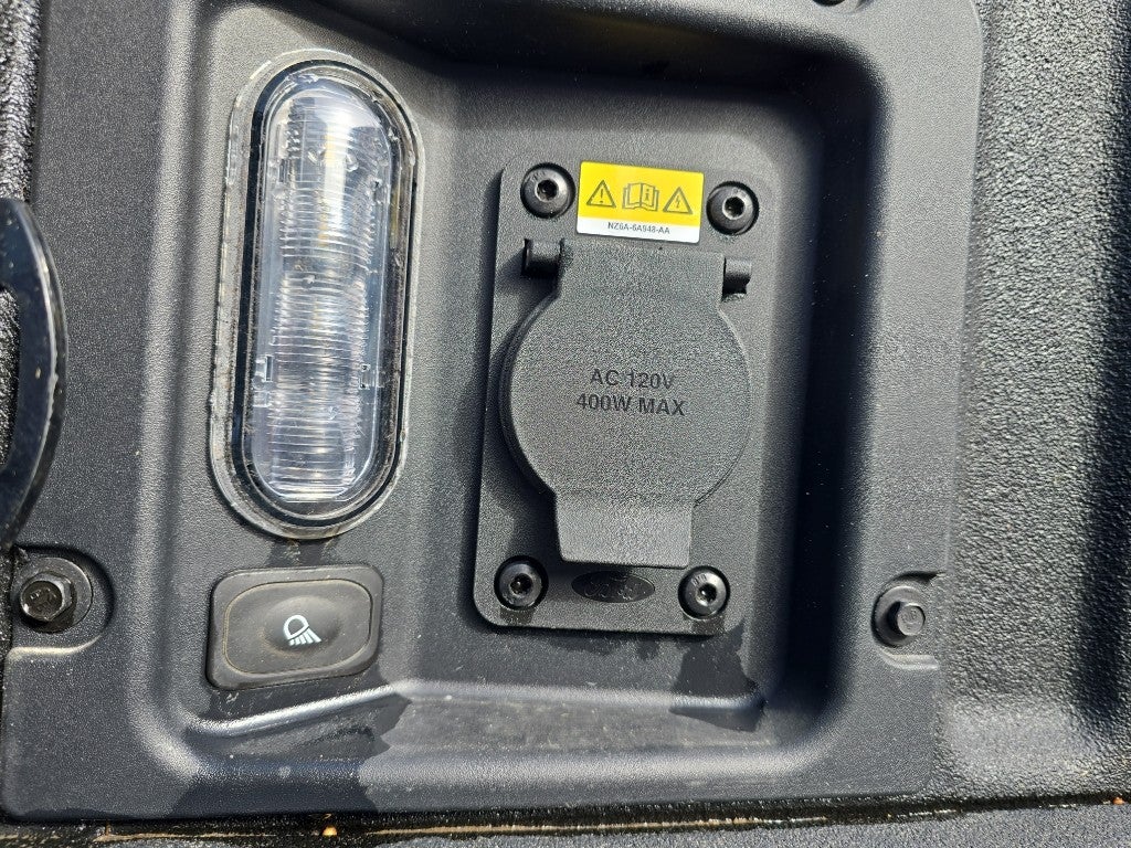 2024 Ford Maverick Lariat Tremor