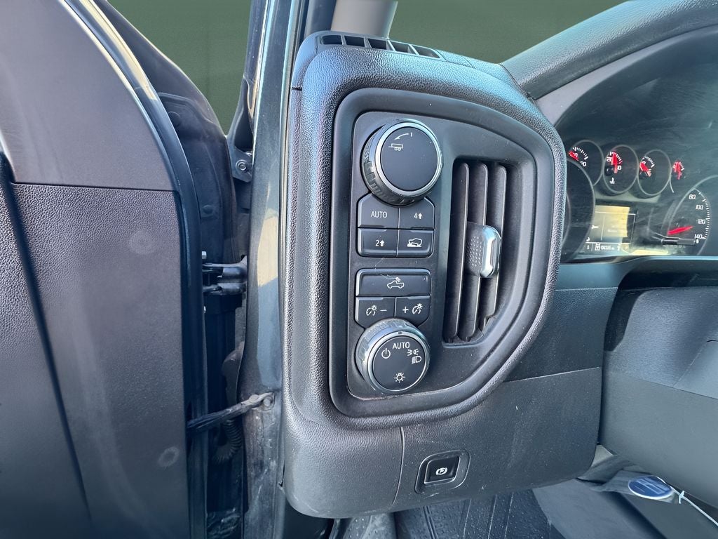 2020 Chevrolet Silverado 1500 Custom