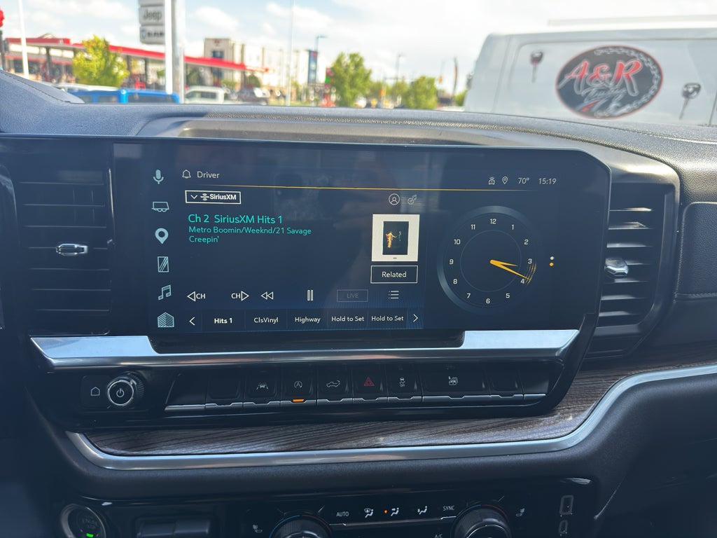 2025 Chevrolet Silverado 1500 LT