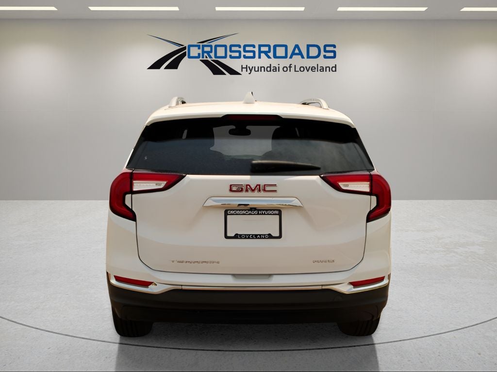 2022 GMC Terrain SLT