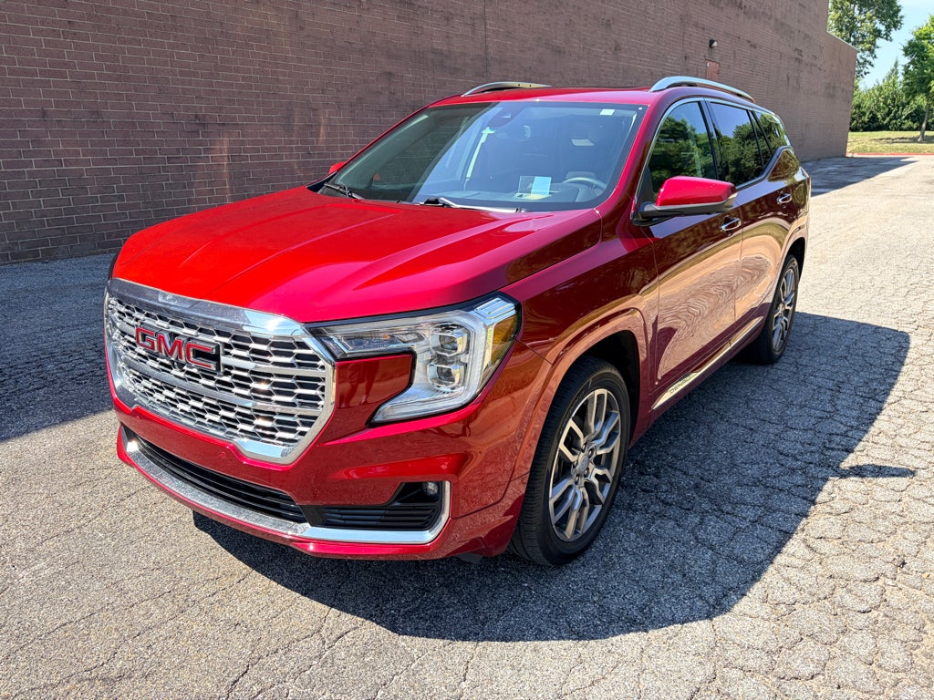 2023 GMC Terrain Denali