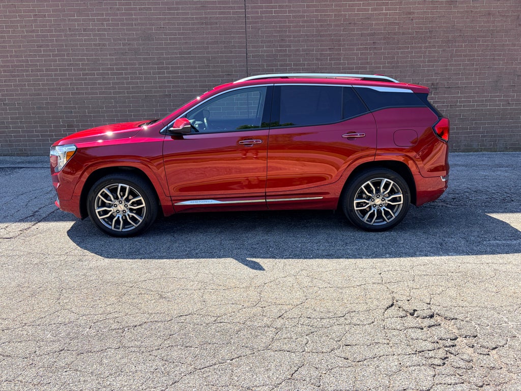 2023 GMC Terrain Denali