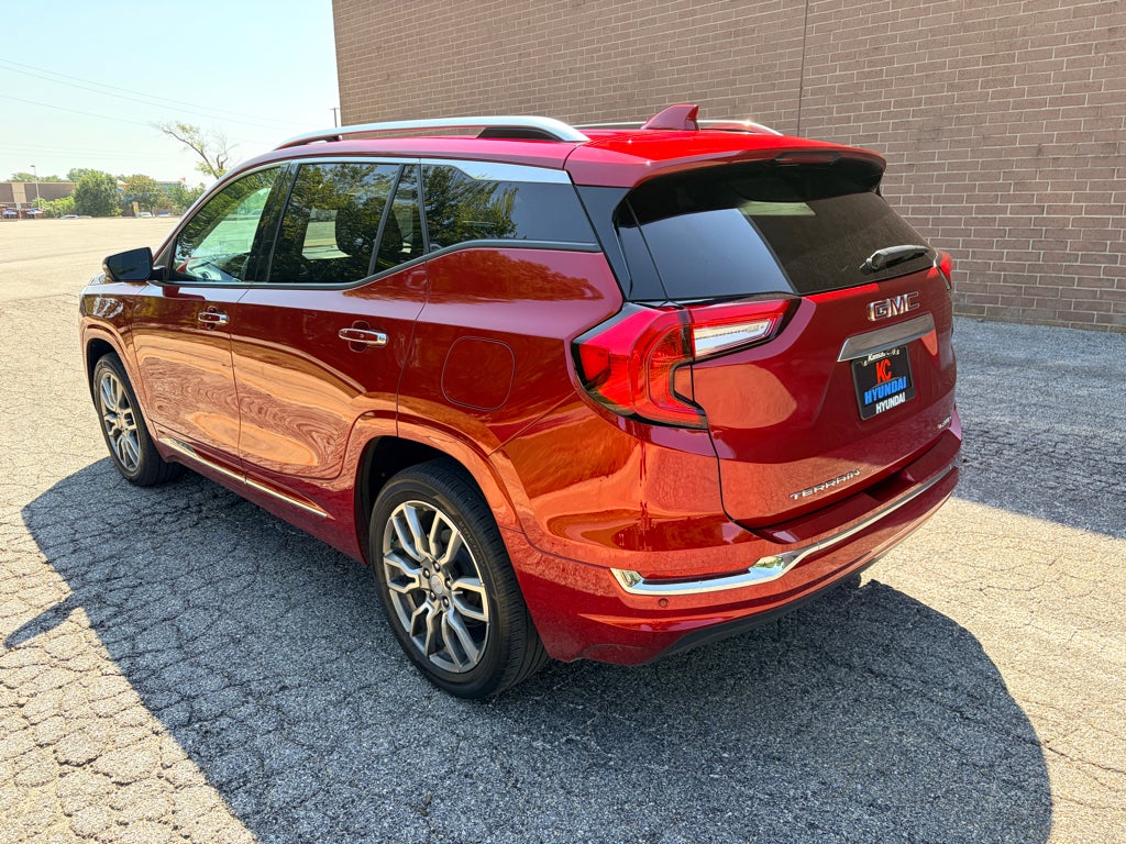 2023 GMC Terrain Denali