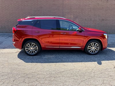 2023 GMC Terrain Denali